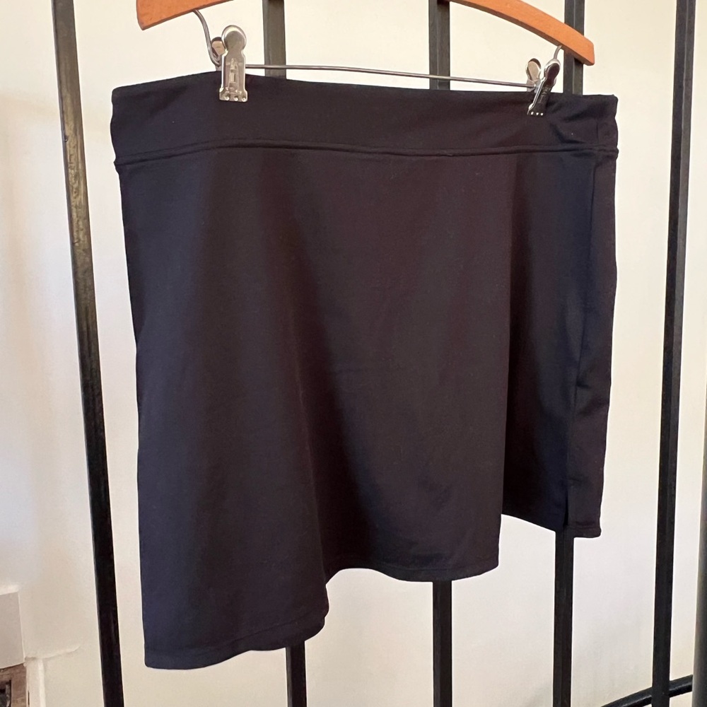 Tranquility skirt